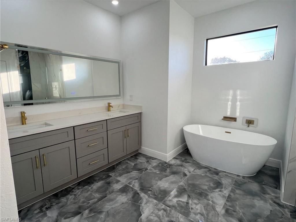 4705 Flora Ave S, Lehigh Acres, FL 33976 Photo