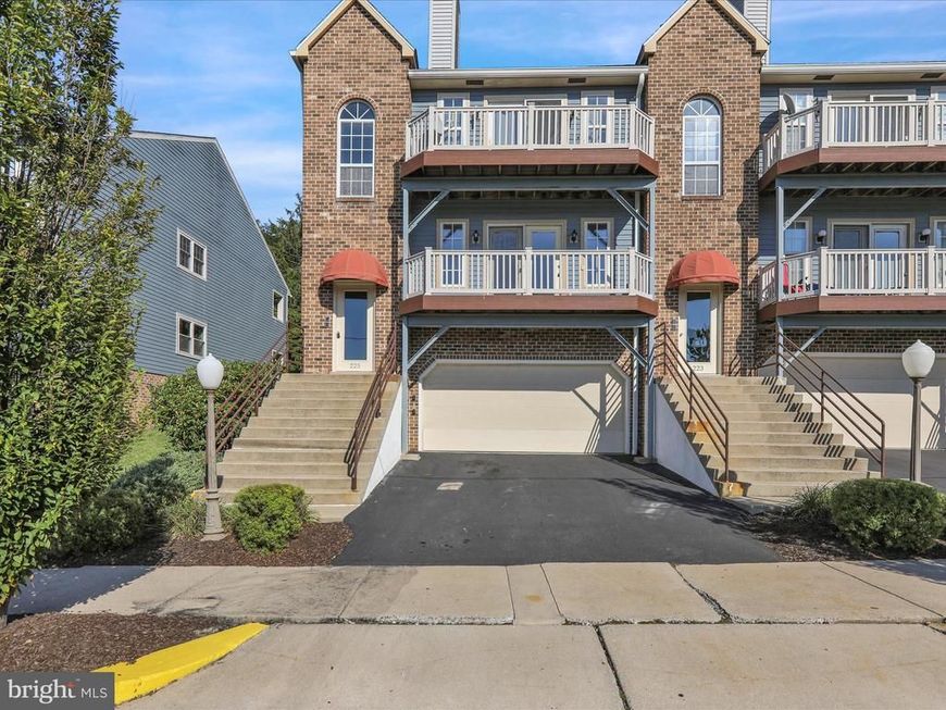 225 A N 14th Street, Reading, PA 19604 Main Photo