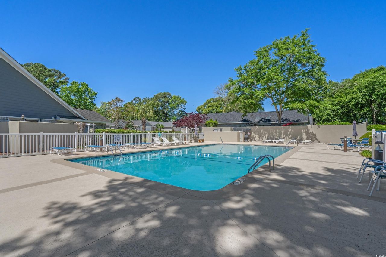 900 Courtyard Dr. Photo 30