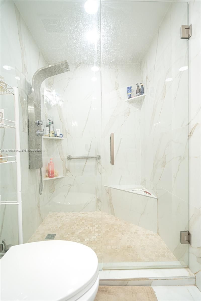 15905 SW 83rd Ter, Miami, FL 33193 Photo