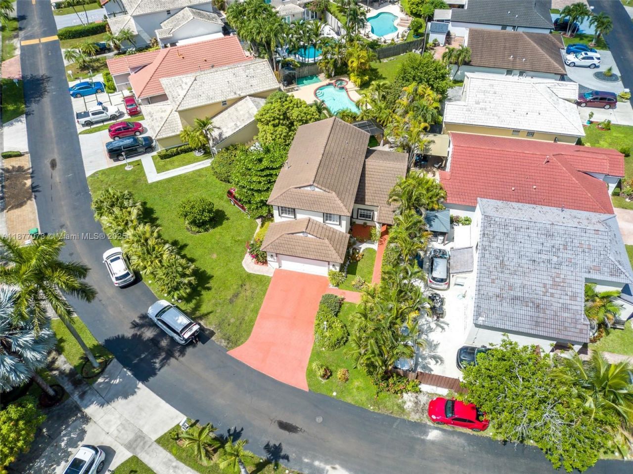 15905 SW 83rd Ter, Miami, FL 33193 Photo