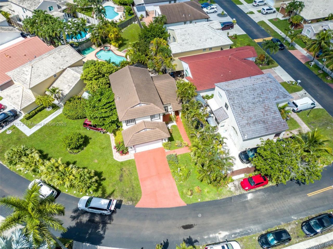 15905 SW 83rd Ter, Miami, FL 33193 Photo