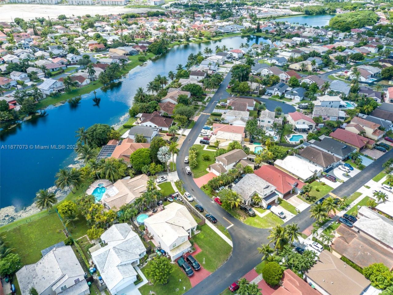 15905 SW 83rd Ter, Miami, FL 33193 Photo