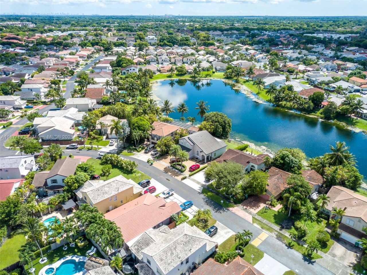 15905 SW 83rd Ter, Miami, FL 33193 Photo