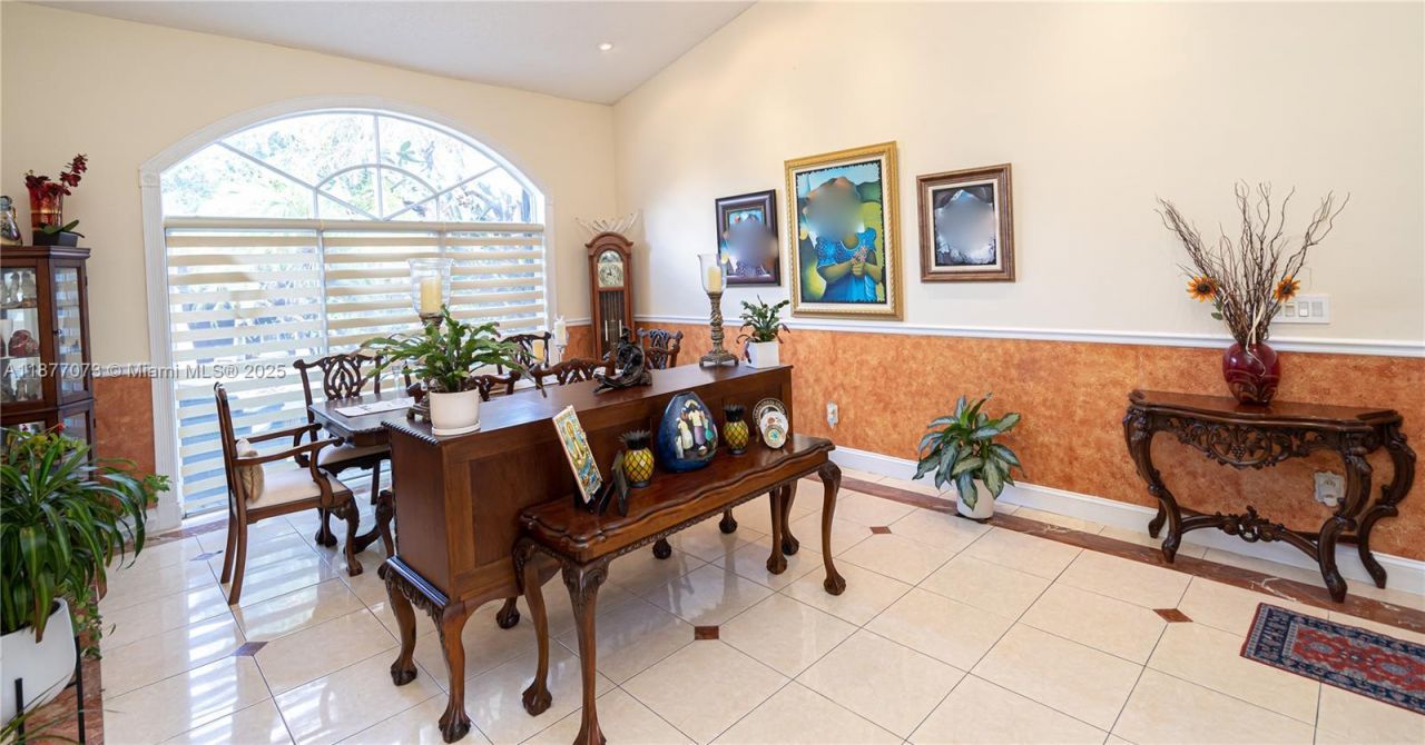 15905 SW 83rd Ter, Miami, FL 33193 Photo