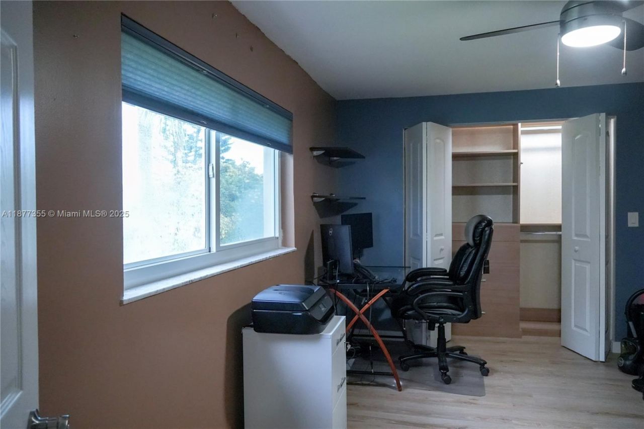 4401 NW 45th St, Tamarac, FL 33319 Photo