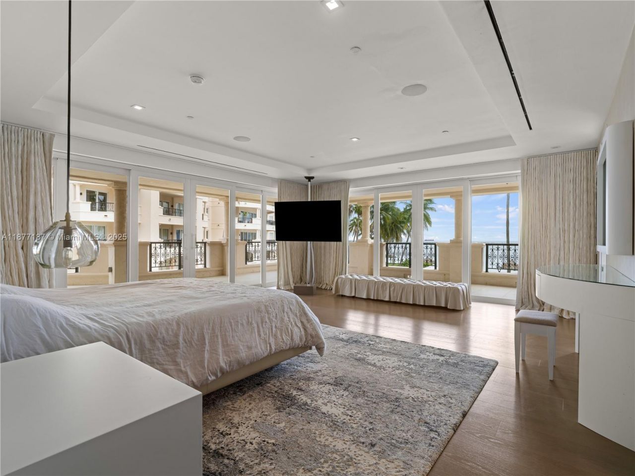 8011 Fisher Island Dr, Unit 8011, Miami Beach, FL 33109 Photo
