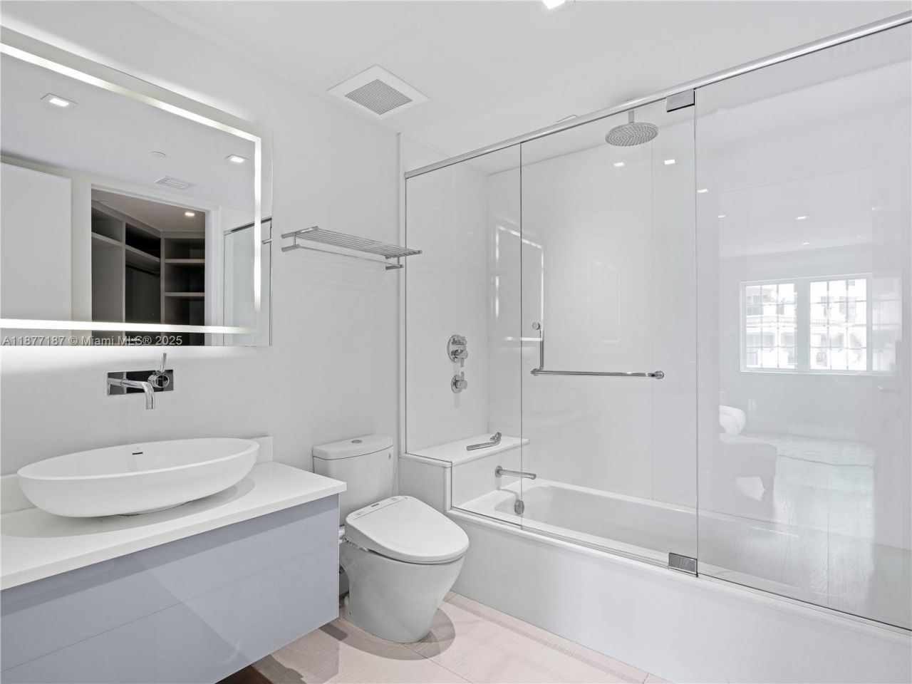 8011 Fisher Island Dr, Unit 8011, Miami Beach, FL 33109 Photo