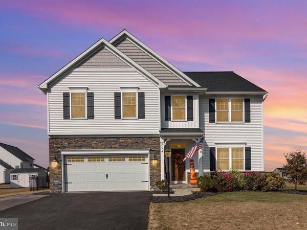 204 HIGHLAND TERRACE WAY, BOILING SPRINGS, PA 17007