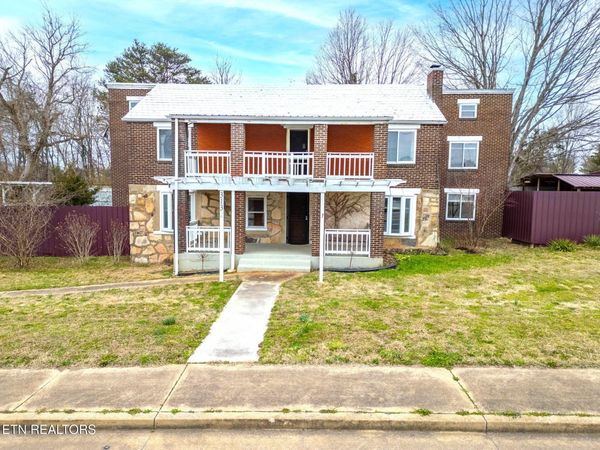 313 N Amhurst Place, Englewood, TN 37329