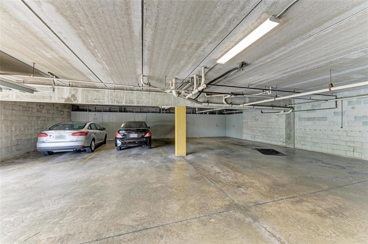 2124 Tamiami Trail, Unit 207, Sarasota, FL 34234 Photo