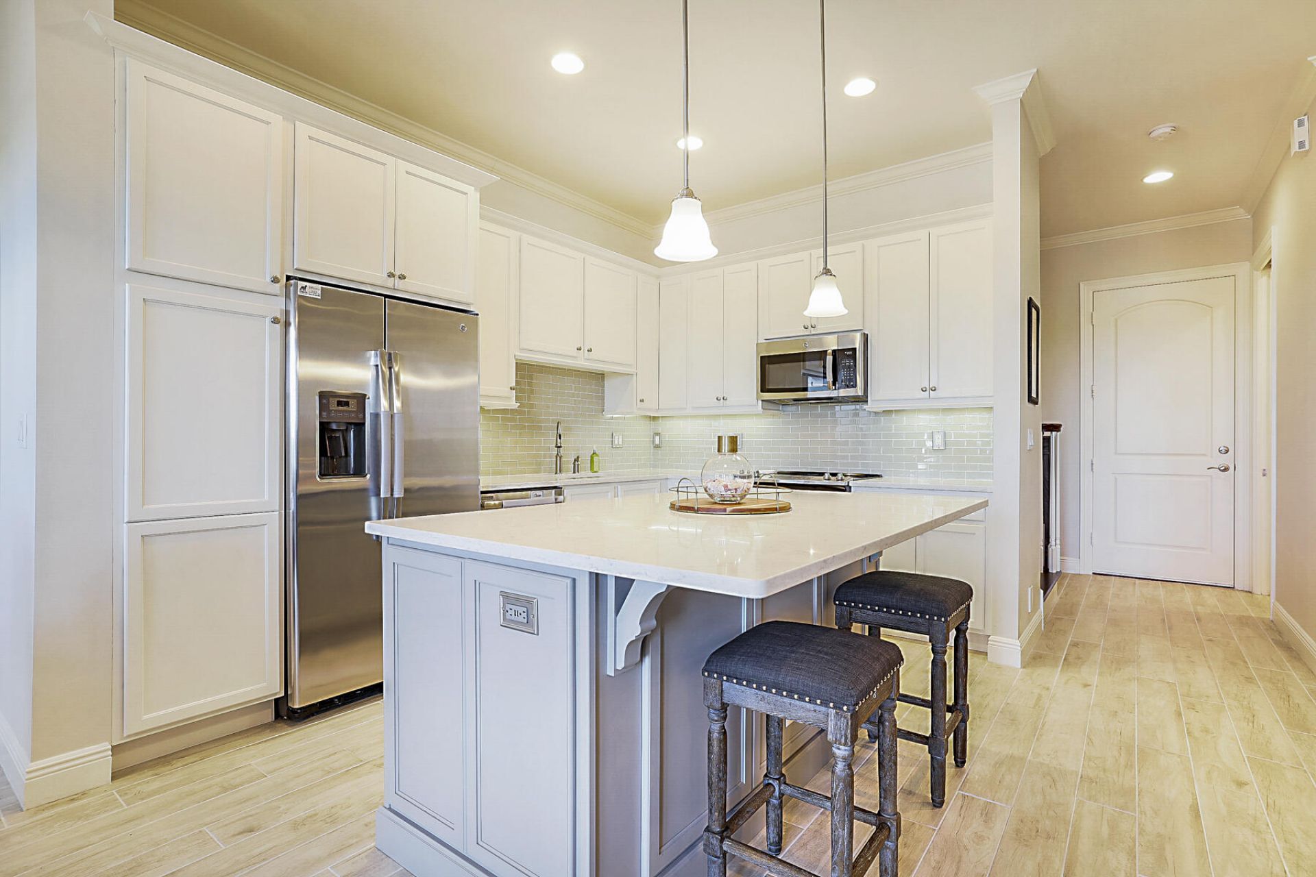 140 Ocean Breeze Drive, Juno Beach, FL 33408 Photo