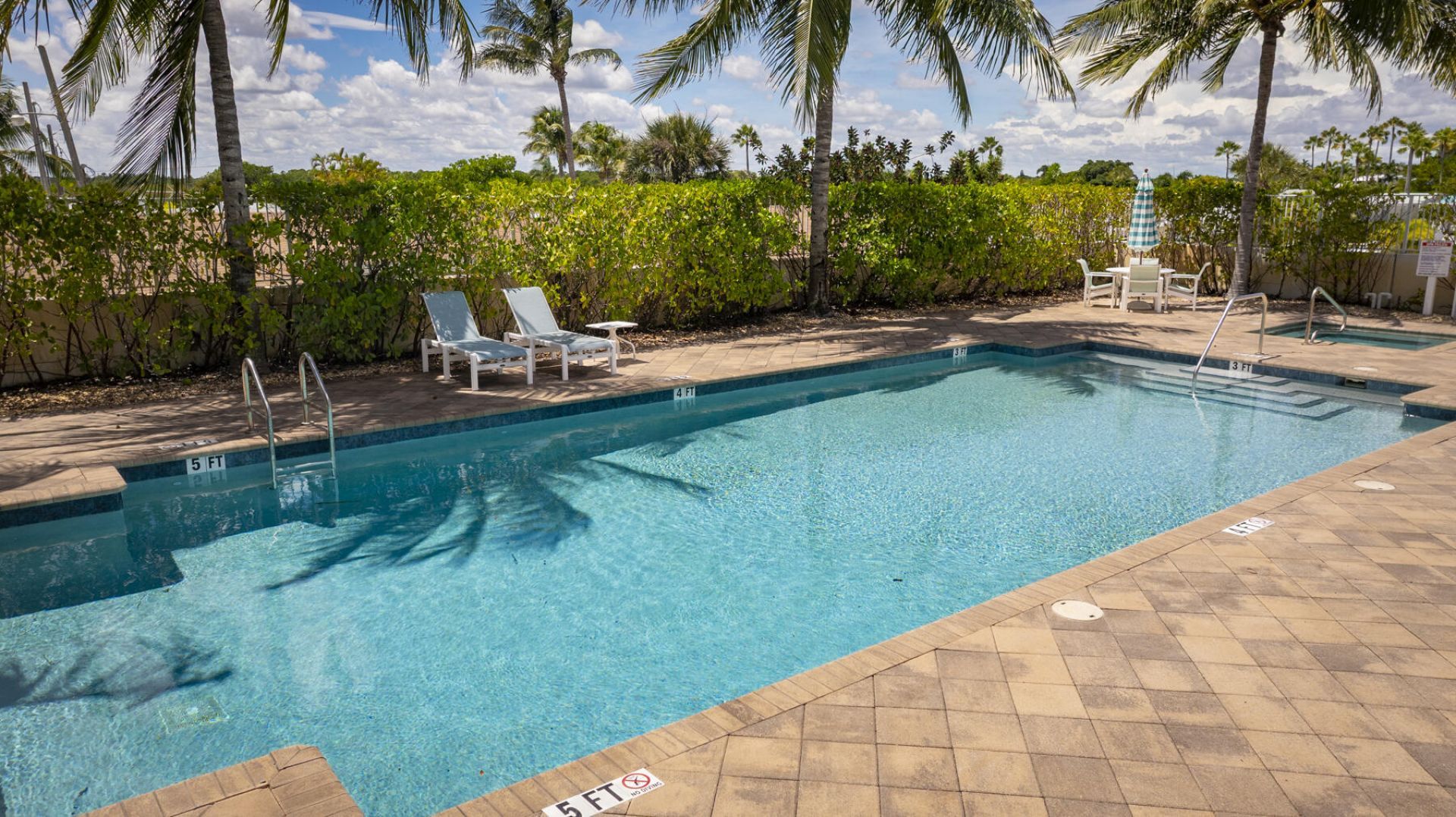 140 Ocean Breeze Drive, Juno Beach, FL 33408 Photo