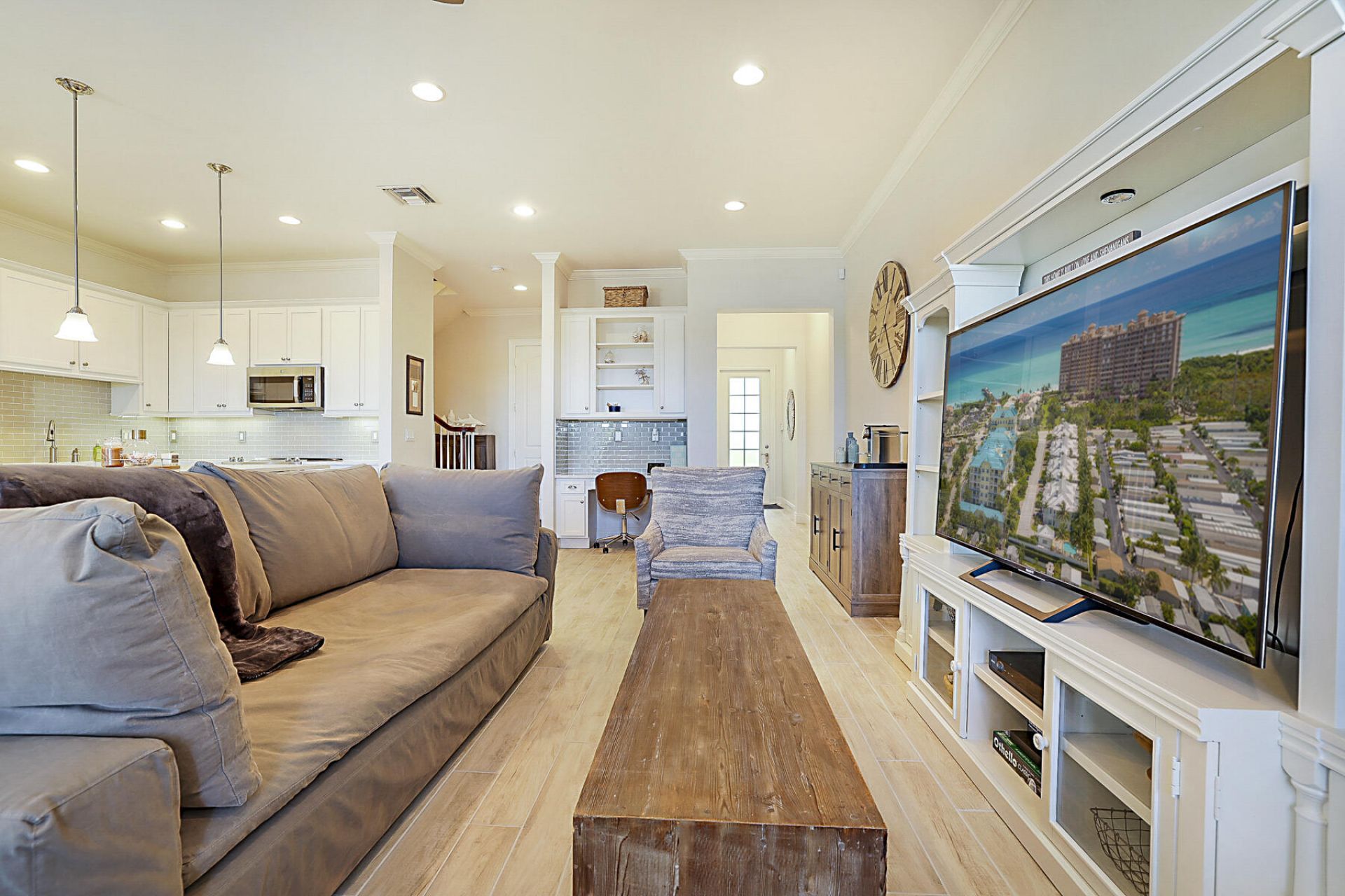 140 Ocean Breeze Drive, Juno Beach, FL 33408 Photo