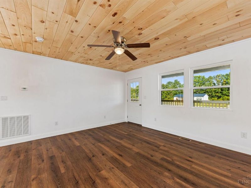 195 Silver Lane, Winchester, OH 45697 Photo 17