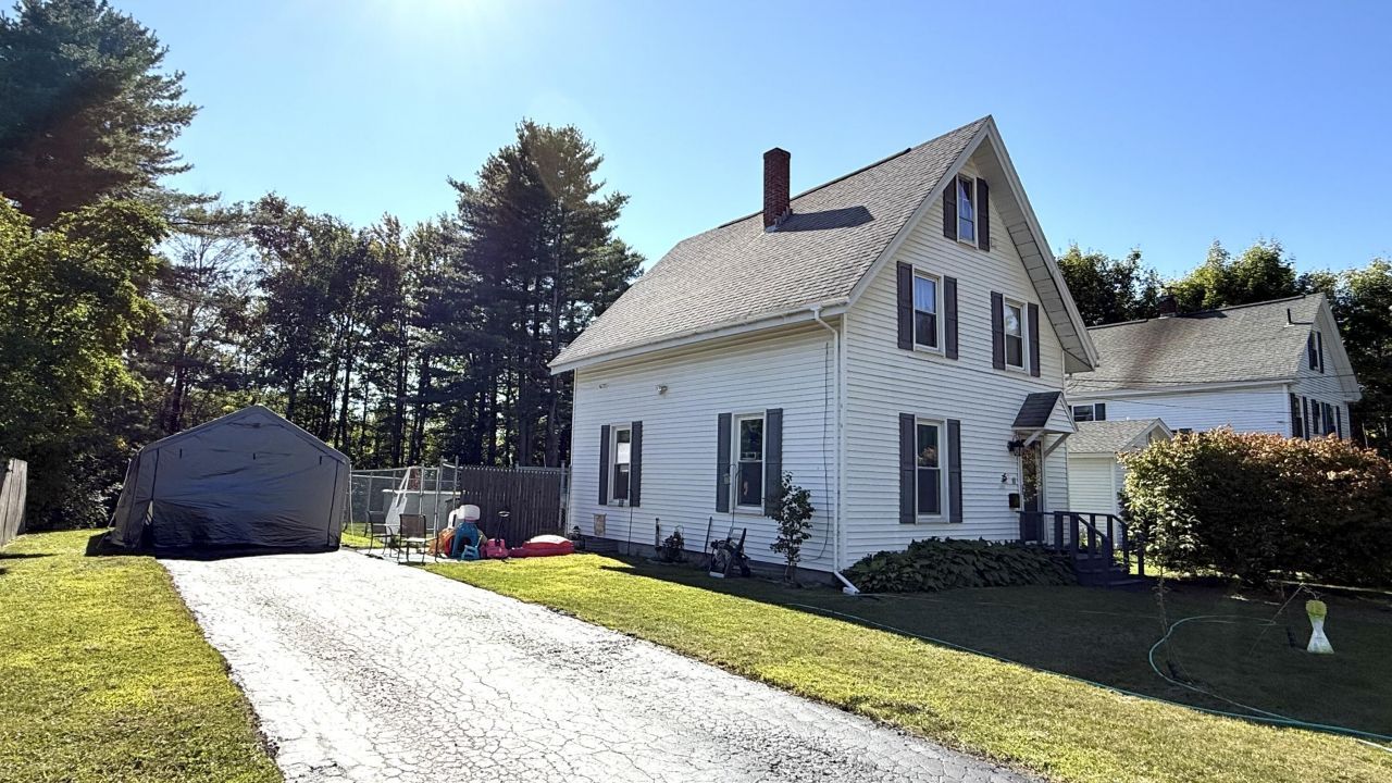 35 Silver Road, Bangor, ME 04401 Main Photo