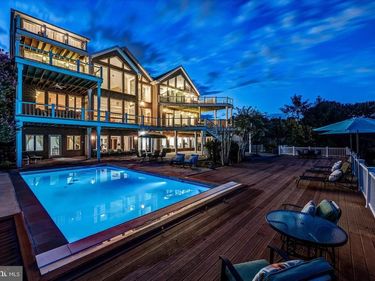 1701 S ARLINGTON RIDGE ROAD, ARLINGTON, VA 22202