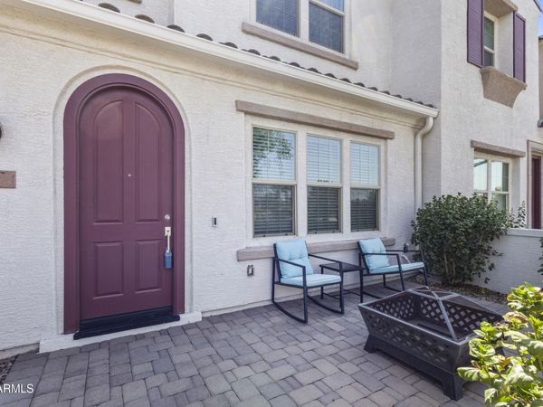 4077 S sabrina Drive, Unit 3, Chandler, AZ 85248