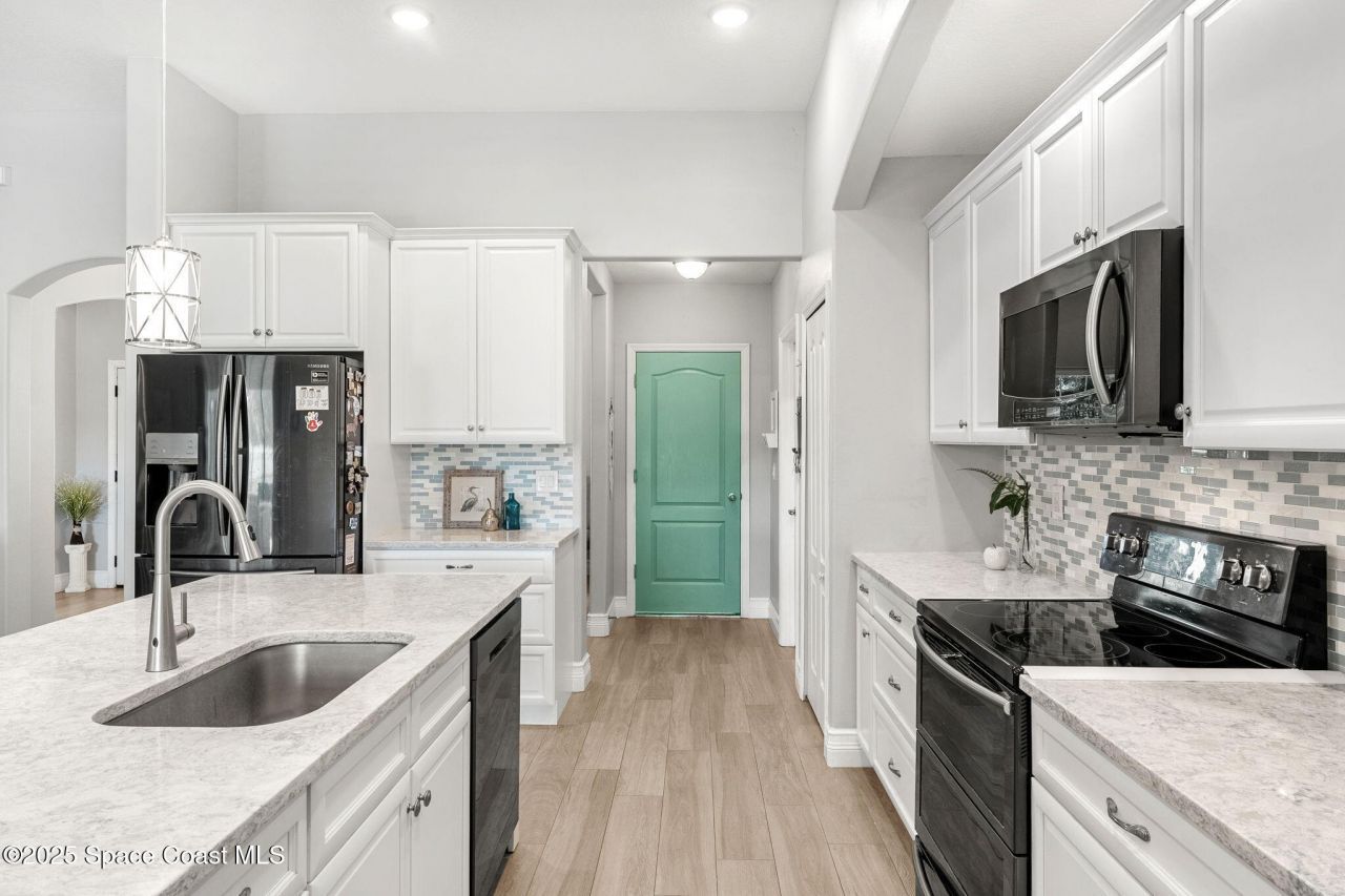 4009 Gardenwood Circle, Grant, FL 32949 Photo