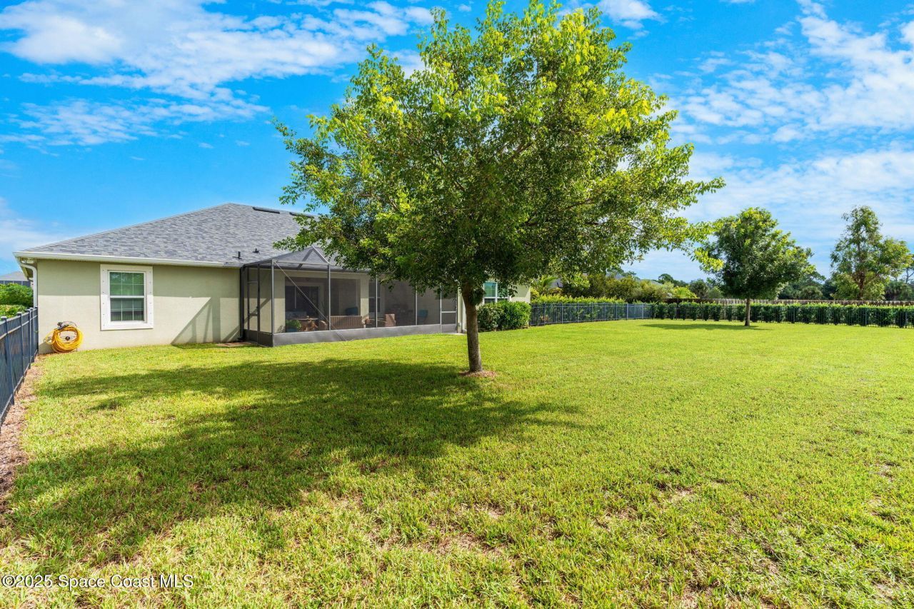 4009 Gardenwood Circle, Grant, FL 32949 Photo