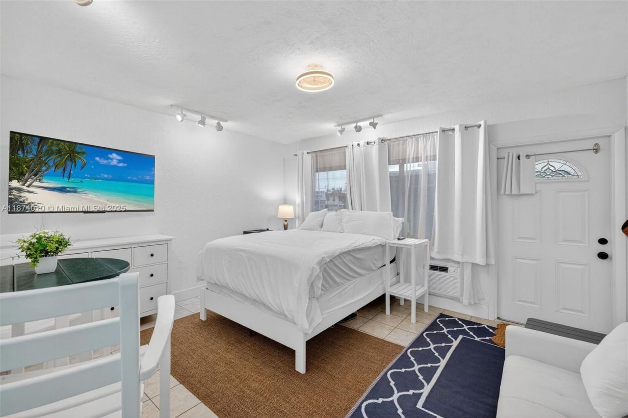 820 N Ocean Blvd, Unit 1, Pompano Beach, FL 33062 Photo