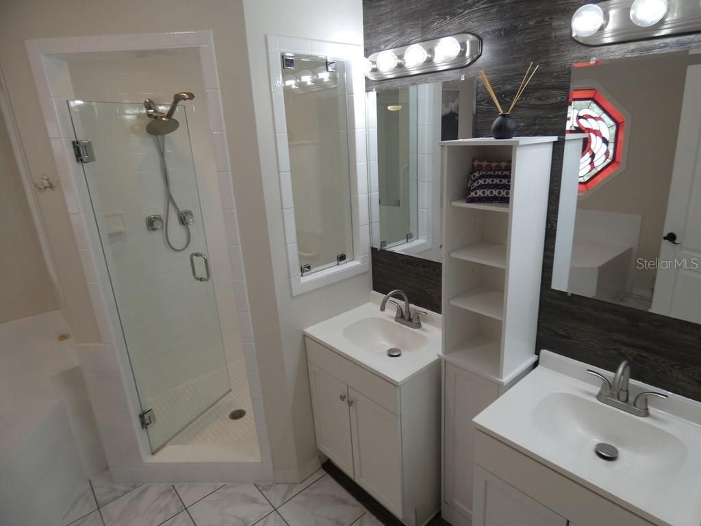 6534 Foxmoor Drive, Zephyrhills, FL 33542 Photo