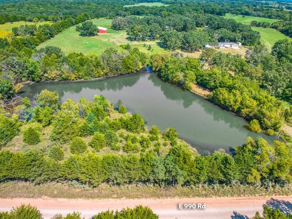 355650 E 990 Rd, Prague, OK 74864