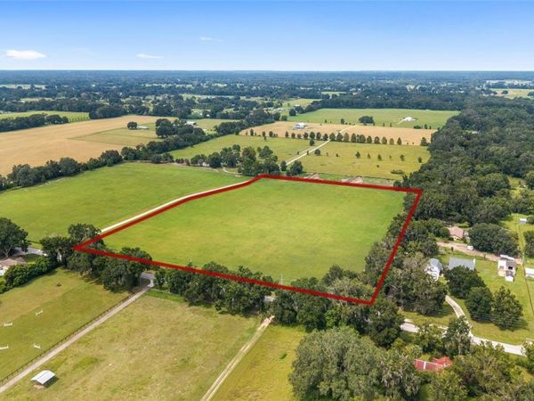 000 NE 8TH, CITRA, FL 32113