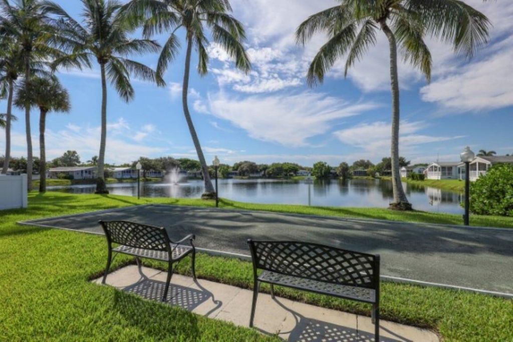 6881 NW 43rd Terrace, Coconut Creek, FL 33073 Photo