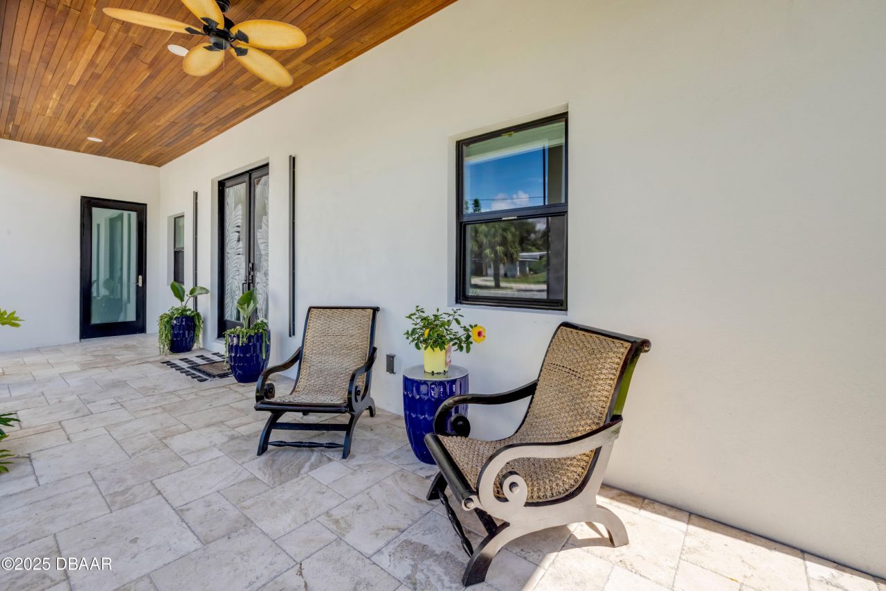 1707 N Peninsula Avenue, New Smyrna Beach, FL 32169 Photo