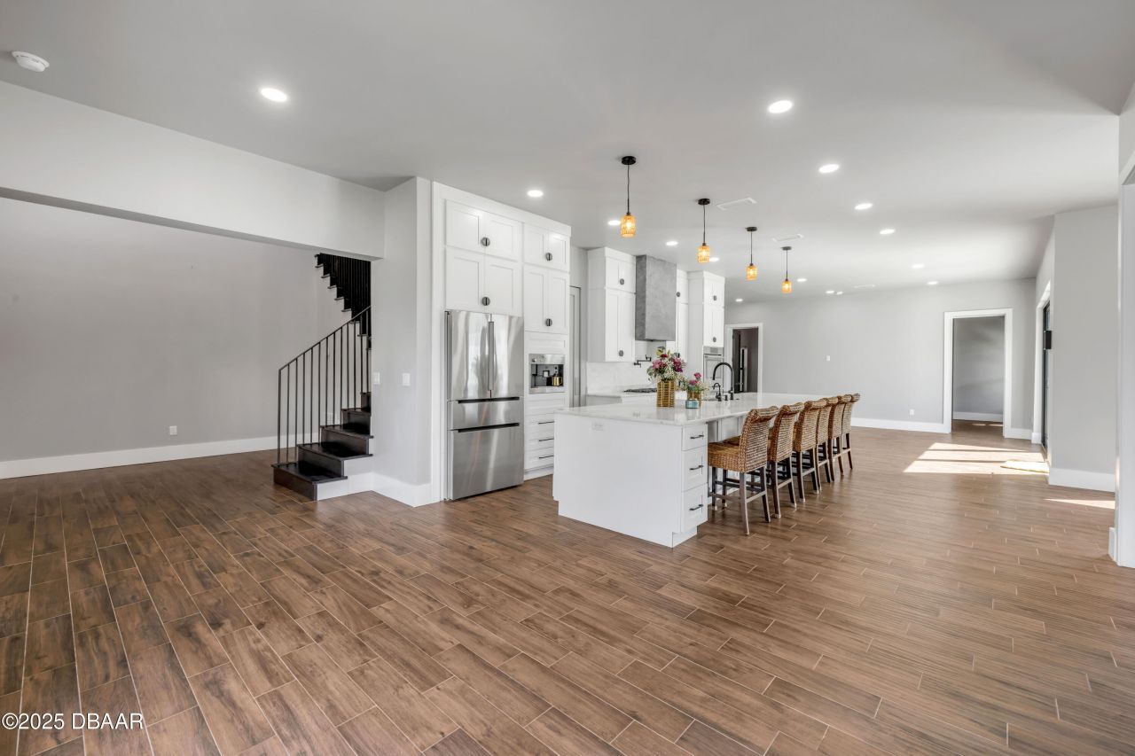 1707 N Peninsula Avenue, New Smyrna Beach, FL 32169 Photo