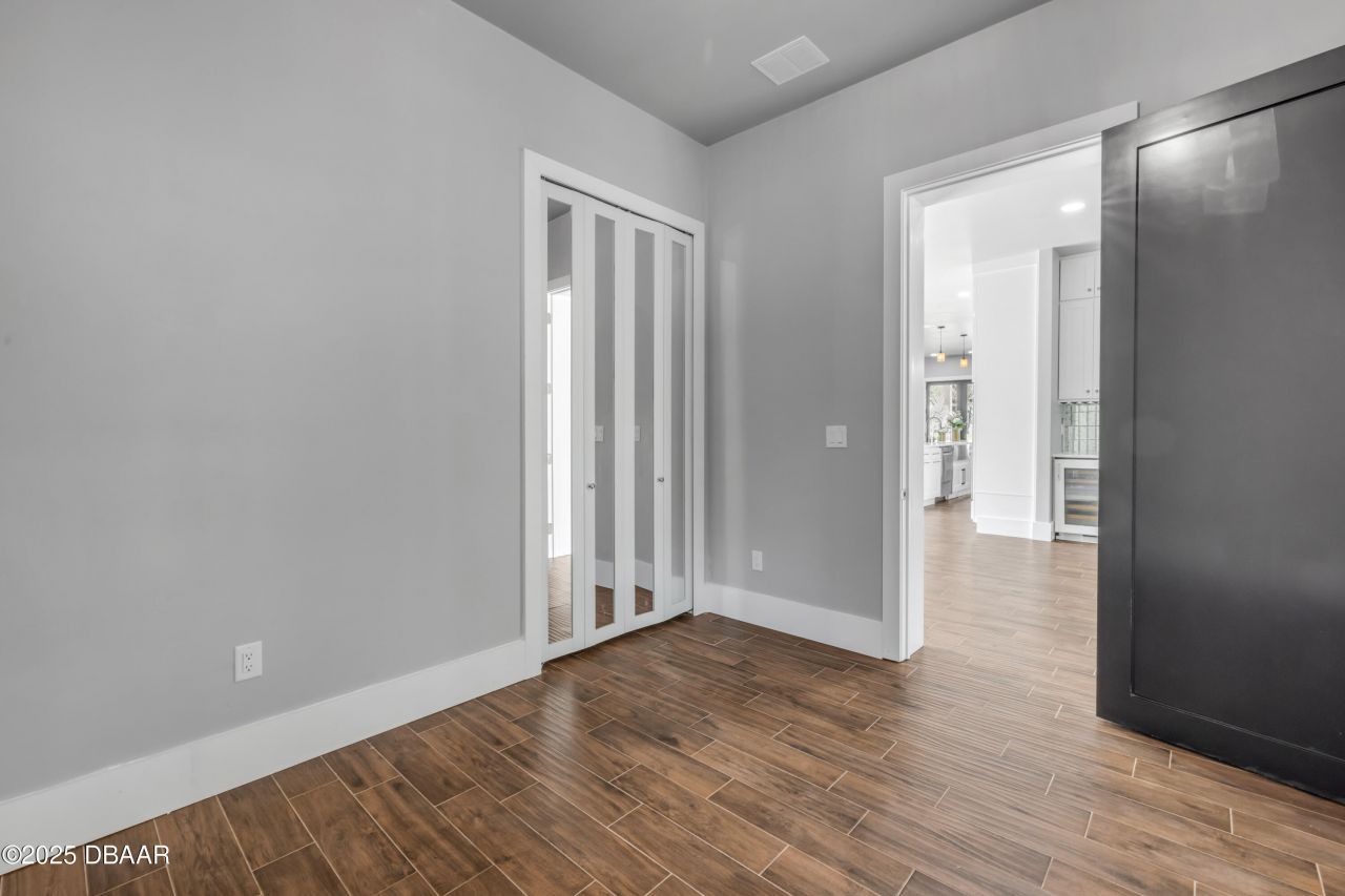 1707 N Peninsula Avenue, New Smyrna Beach, FL 32169 Photo