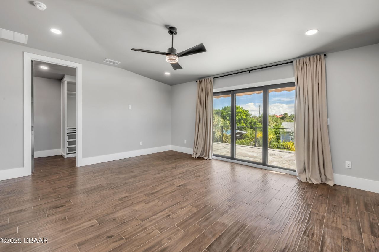 1707 N Peninsula Avenue, New Smyrna Beach, FL 32169 Photo