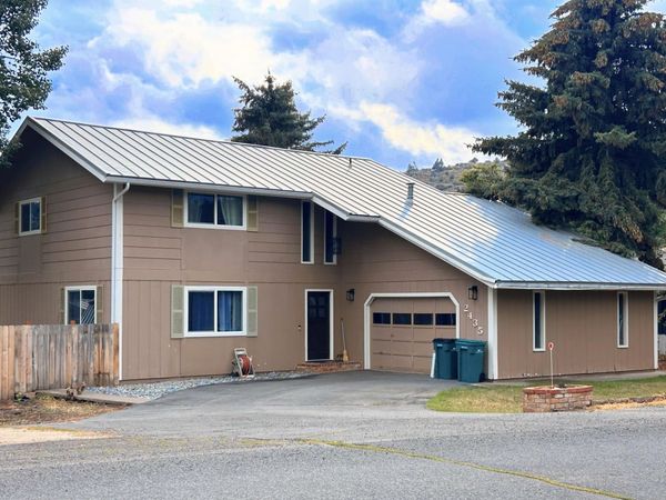 2435 Lindley St Way, Klamath Falls, OR 97601