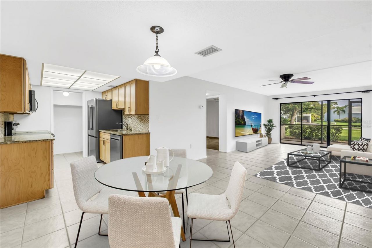 6116 43rd Street W, Unit 104D, Bradenton, FL 34210 Photo