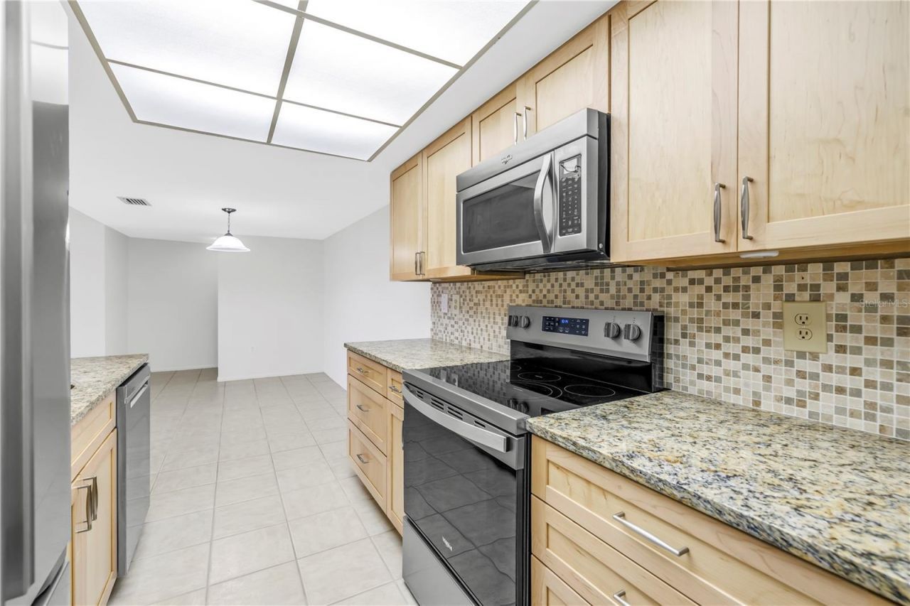 6116 43rd Street W, Unit 104D, Bradenton, FL 34210 Photo