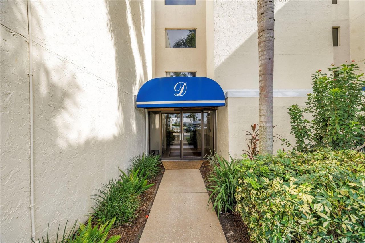 6116 43rd Street W, Unit 104D, Bradenton, FL 34210 Photo