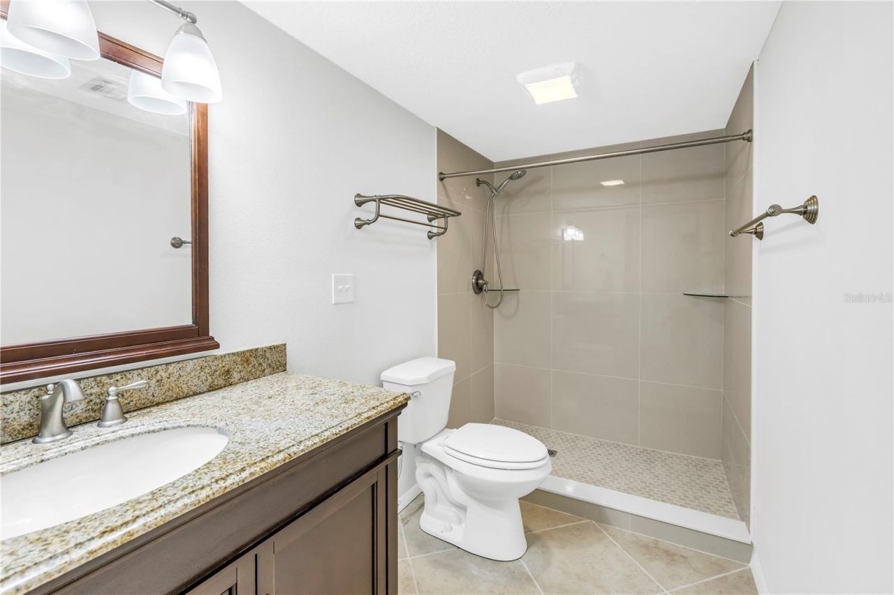 6116 43rd Street W, Unit 104D, Bradenton, FL 34210 Photo