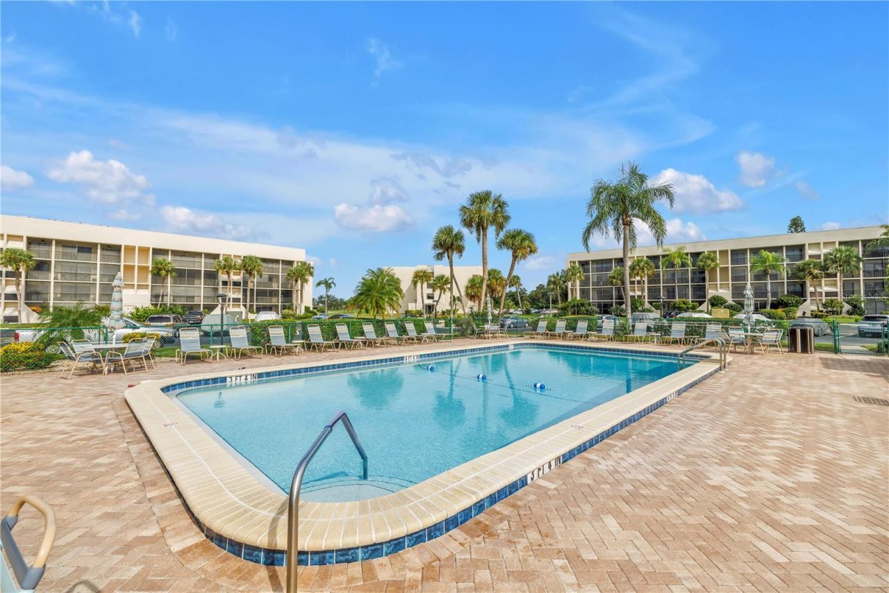 6116 43rd Street W, Unit 104D, Bradenton, FL 34210 Photo