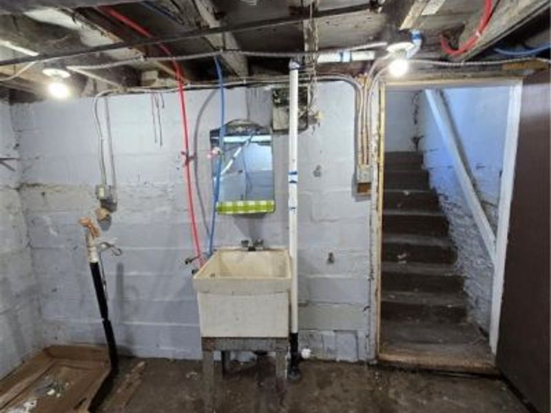 4339 E 72nd Street, Cleveland, OH 44105 Photo 16