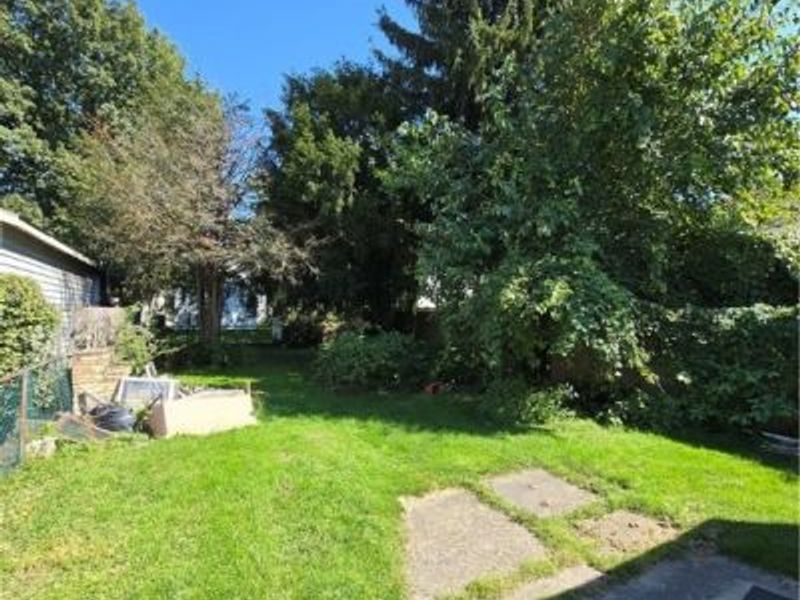 4339 E 72nd Street, Cleveland, OH 44105 Photo 2