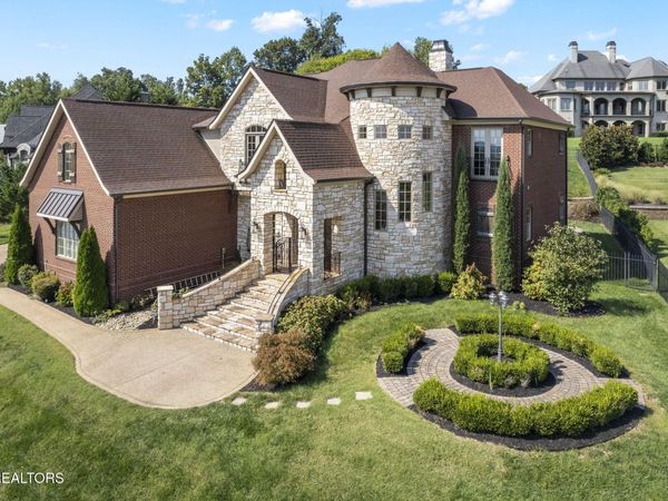 639 Barnsley Rd, Knoxville, TN 37934