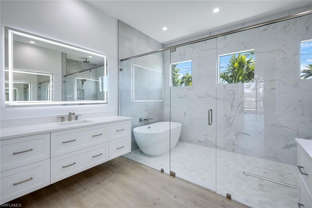 2811 SW 34th Ter, Cape Coral, FL 33914 Photo