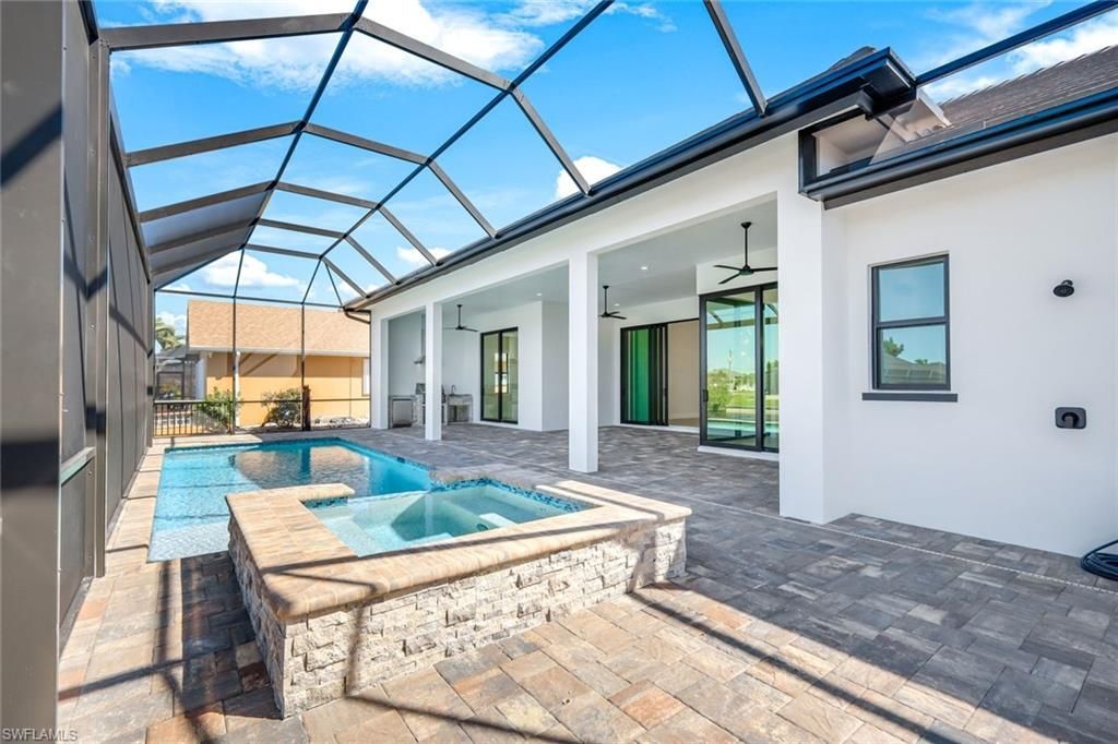 2811 SW 34th Ter, Cape Coral, FL 33914 Photo