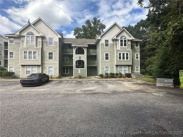 6716 Willowbrook Drive, Unit 6, Fayetteville, NC 28314