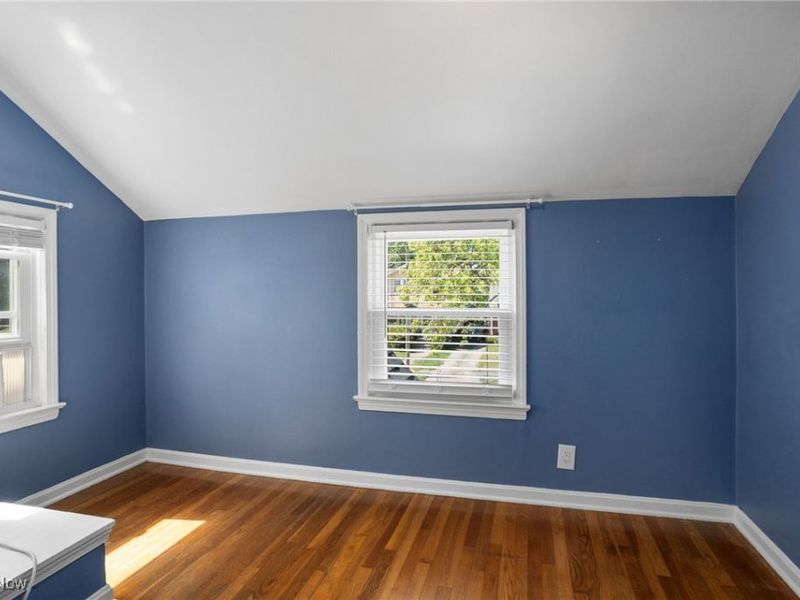 273 E 208th Street, Euclid, OH 44123 Photo 8