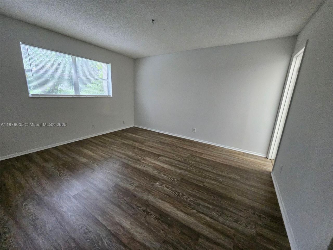 7820 S Colony Cir S, Unit 102, Tamarac, FL 33321 Photo