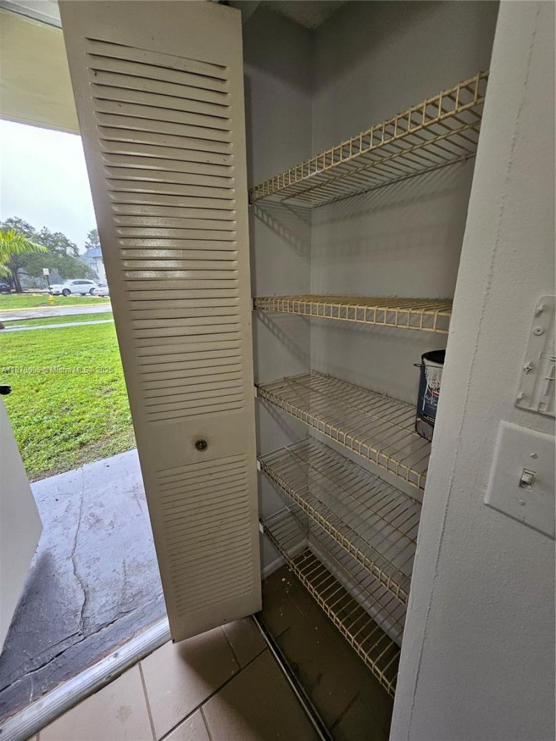 7820 S Colony Cir S, Unit 102, Tamarac, FL 33321 Photo