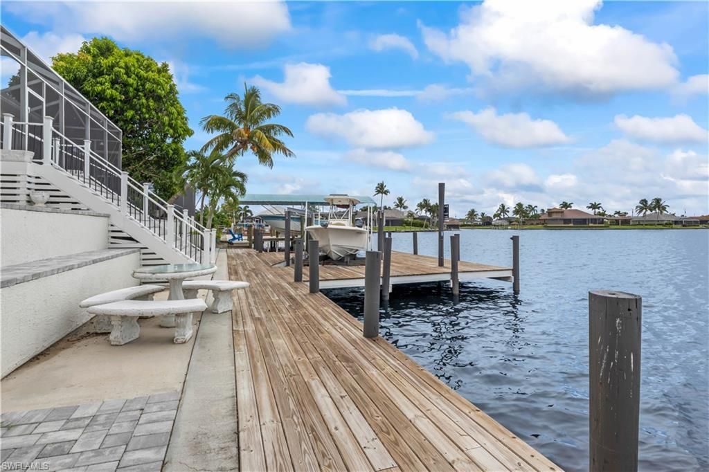 221 Old Burnt Store Rd S, Cape Coral, FL 33991 Photo