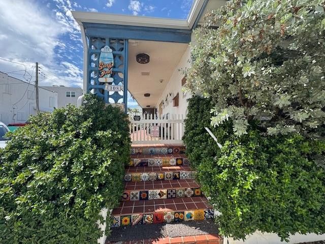 308 Monroe Street, Hollywood, FL 33019 Photo